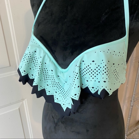 Pink Victoria’s Secret halter Top Bikini Top Teal and black push-up bra padded - Picture 7 of 9